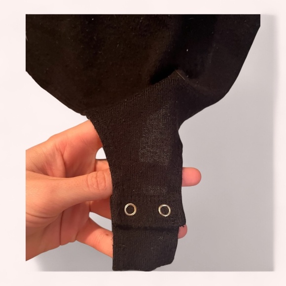 Garage Semi Sheer Stretchy Basic Long Sleeve Affordable Black Bodysuit  Size M - Picture 4 of 6